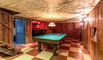 1187 Sandridge Rd, Alden, NY 14004