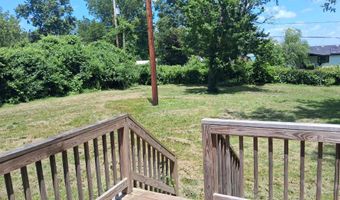129 W Cline St, Aurora, MO 65605