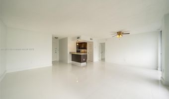 9800 W Bay Harbor Dr 308, Bay Harbor Islands, FL 33154