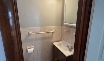 10 Crown St 10, Bristol, CT 06010