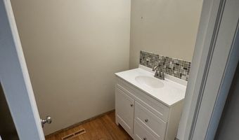 54 Currier Pl 54, Cheshire, CT 06410