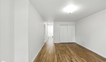 9112 Lakehurst Dr, Anchorage, AK 99502