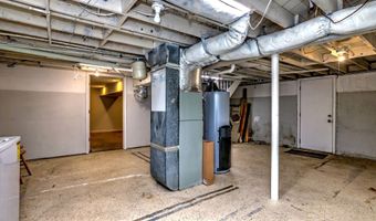 42 Highland Ave, Ansonia, CT 06401