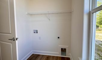 851 Fairway Rd, Ayden, NC 28513