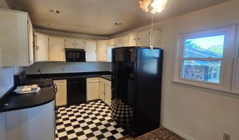 2711 GROVETON St, Alexandria, VA 22306