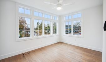 697 GIDDINGS Ave, Annapolis, MD 21401