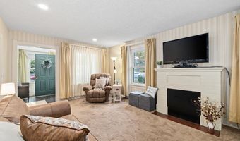 1107 E 20TH St, Cheyenne, WY 82001