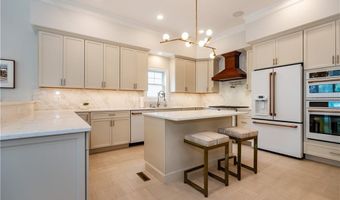 11 Hampton Rd 22, Coventry, RI 02816
