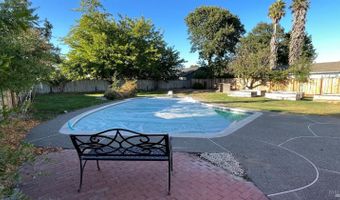 2417 San Joaquin Ct, Santa Rosa, CA 95401