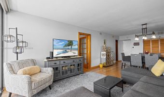 3675 N Country Club Dr 2404, Aventura, FL 33180