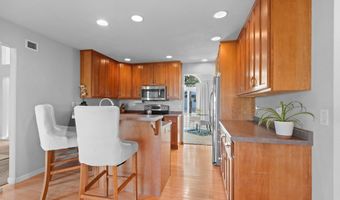 4715 N BROOKSHIRE Dr, Appleton, WI 54913
