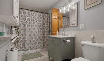 8 A285 Madison Ct, Apple River, IL 61001