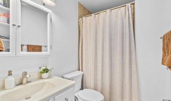 220 Worthington St, Spring Valley, CA 91977
