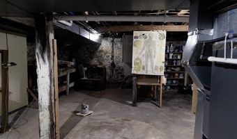 208 W Erie St, Albion, MI 49224