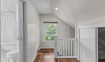 60 University Ter, Burlington, VT 05401