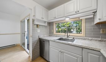10-14 E Franklin St A2, Danbury, CT 06810