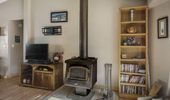 24 Camino Del Oro, Angel Fire, NM 87710