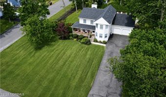 482 Clifton Ave, Bayville, NJ 08721