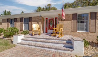 460 NE Oak Hill St, Abingdon, VA 24210