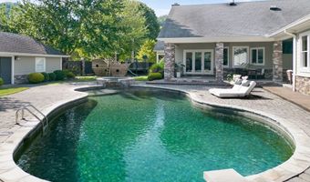 87 Ball Park St, Allen, KY 41601