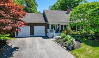 122 Sylvan Dr, East Greenwich, RI 02818