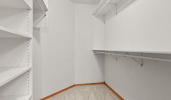 324 S Spring Pl, Brandon, SD 57005