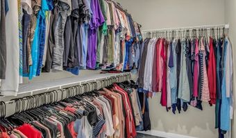 4087 ROAMING BROOK Dr, Apopka, FL 32712