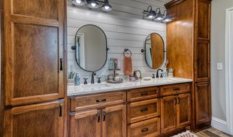 2257 Montgomery Rd, Auburn, KY 42206