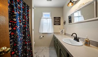 42803 E Ridge Crest Dr, Benton City, WA 99320