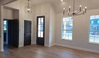 830 Magnolia Dr, Ada, OK 74820