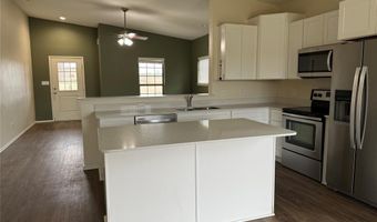 408 Poplar St, Hico, TX 76457
