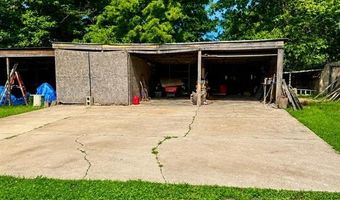 413 Reis Rd, Ballwin, MO 63021