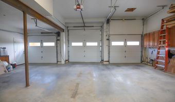 15 Helen Ln, Banner, WY 82832