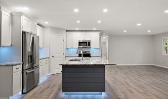 152 CAMELOT Cir, Berlin, MD 21811