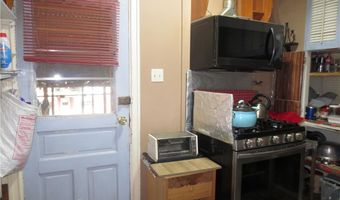 451 N 4th St, Allentown, PA 18102