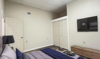10 W Bates St, Auburn, ME 04210
