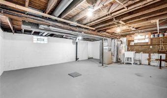 896 Indian Trl, Akron, OH 44314