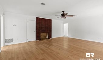 402 E Poplar St, Atmore, AL 36502