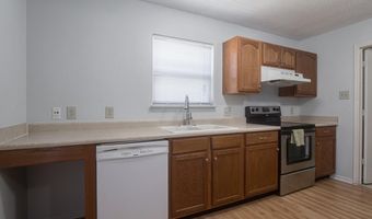 2832 Earlswood Ln, Indianapolis, IN 46217