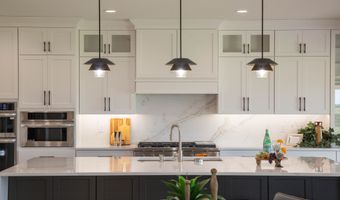 3874 Chapel Hill Ct, Bargersville, IN 46106