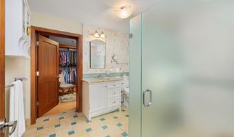 341 Thames St S-104, Bristol, RI 02809