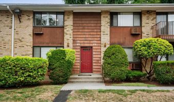 71 Kennedy Dr 71, Bridgeport, CT 06606