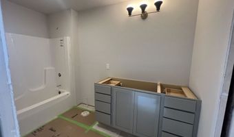 2813 Crinkle Root Dr, Fitchburg, WI 53711