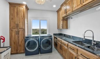 161 Snake River Dr, American Falls, ID 83211