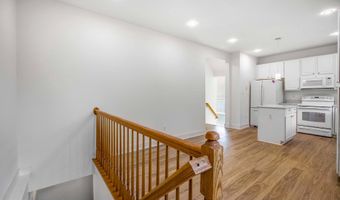 43782 BROOKLINE Ter, Ashburn, VA 20147
