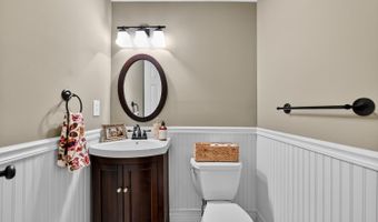 6092 Martha N Dr, Aurora, IN 47001