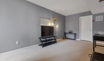 109 Peddlars Dr 109, Branford, CT 06405