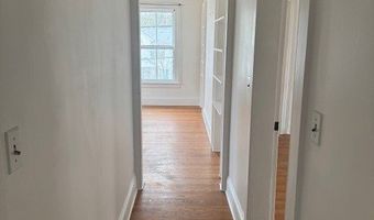 75 Chestnut St, Bethel, CT 06801