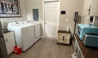 750 ESSEX Pl, Orlando, FL 32803
