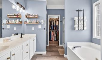 108 Buckeye Br, Athens, GA 30605